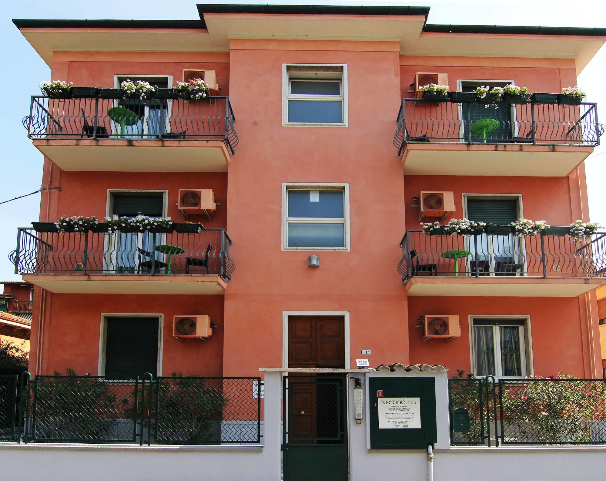 Residence Verona Inn エクステリア 写真